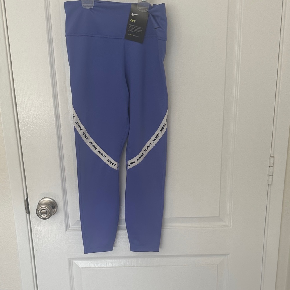 Nike Kids Leggings in Vibrant Blue with White Accents